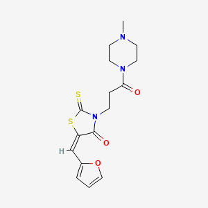 molecular formula C16H19N3O3S2 B2826828 (E)-5-(furan-2-ylmethylene)-3-(3-(4-methylpiperazin-1-yl)-3-oxopropyl)-2-thioxothiazolidin-4-one CAS No. 682783-88-6