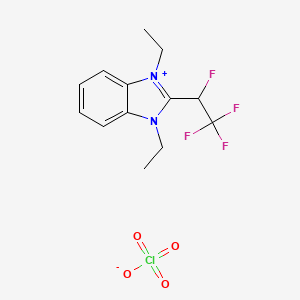 molecular formula C13H15ClF4N2O4 B2827160 1,3-diethyl-2-(1,2,2,2-tetrafluoroethyl)-1H-benzo[d]imidazol-3-ium perchlorate CAS No. 1057665-70-9