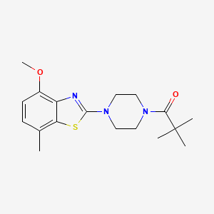 molecular formula C18H25N3O2S B2827390 2-[4-(2,2-Dimethylpropanoyl)piperazin-1-yl]-4-methoxy-7-methyl-1,3-benzothiazole CAS No. 897487-76-2