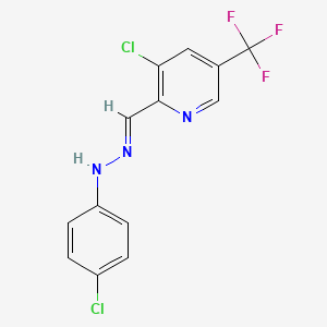 molecular formula C13H8Cl2F3N3 B2827499 3-chloro-5-(trifluoromethyl)-2-pyridinecarbaldehyde N-(4-chlorophenyl)hydrazone CAS No. 338420-02-3