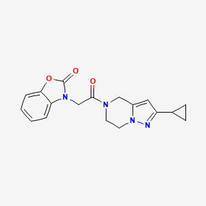 molecular formula C18H18N4O3 B2828198 3-(2-(2-cyclopropyl-6,7-dihydropyrazolo[1,5-a]pyrazin-5(4H)-yl)-2-oxoethyl)benzo[d]oxazol-2(3H)-one CAS No. 2034507-62-3