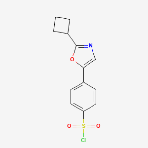 molecular formula C13H12ClNO3S B2828699 4-(2-环丁氧唑-5-基)苯基-1-磺酰氯 CAS No. 1322604-44-3