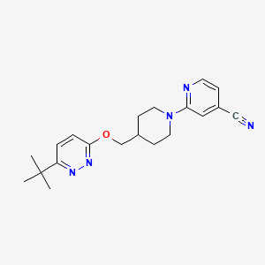molecular formula C20H25N5O B2828834 2-[4-[(6-Tert-butylpyridazin-3-yl)oxymethyl]piperidin-1-yl]pyridine-4-carbonitrile CAS No. 2380009-45-8