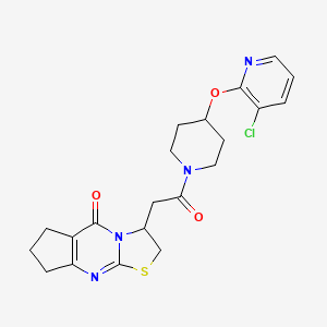 molecular formula C21H23ClN4O3S B2828938 3-(2-(4-((3-氯吡啶-2-基氧基)哌啶-1-基)-2-氧代乙基)-2,3,7,8-四氢环戊[d]噻唑并[3,2-a]嘧啶-5(6H)-酮 CAS No. 1448037-27-1