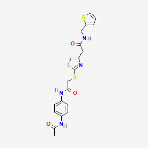 molecular formula C20H20N4O3S3 B2829230 N-(4-乙酰氨基苯基)-2-((4-(2-氧代-2-((噻吩-2-基甲基)氨基)乙基)噻唑-2-基)硫代)乙酰胺 CAS No. 941997-38-2
