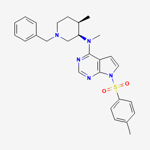 molecular formula C27H31N5O2S B2829249 N-((3R,4R)-1-benzyl-4-Methylpiperidin-3-yl)-N-Methyl-7-tosyl-7H-pyrrolo[2,3-d]pyriMidin-4-aMine CAS No. 923036-30-0