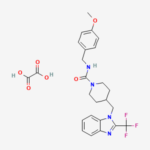 molecular formula C25H27F3N4O6 B2829821 N-(4-甲氧基苄基)-4-((2-(三氟甲基)-1H-苯并[d]咪唑-1-基)甲基)哌啶-1-甲酰胺 草酸盐 CAS No. 1351648-39-9