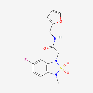 molecular formula C14H14FN3O4S B2830368 2-(6-fluoro-3-methyl-2,2-dioxidobenzo[c][1,2,5]thiadiazol-1(3H)-yl)-N-(furan-2-ylmethyl)acetamide CAS No. 2034543-90-1