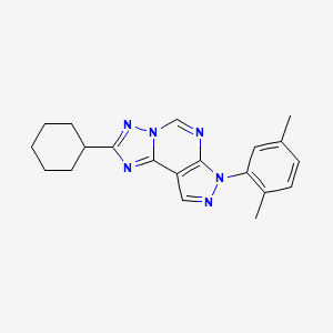 molecular formula C20H22N6 B2830481 2-cyclohexyl-7-(2,5-dimethylphenyl)-7H-pyrazolo[4,3-e][1,2,4]triazolo[1,5-c]pyrimidine CAS No. 900275-35-6