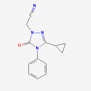 molecular formula C13H12N4O B2830556 2-(3-cyclopropyl-5-oxo-4-phenyl-4,5-dihydro-1H-1,2,4-triazol-1-yl)acetonitrile CAS No. 1396683-00-3