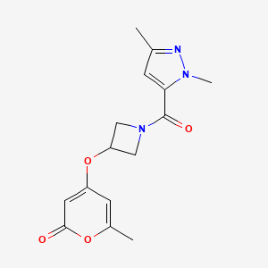 molecular formula C15H17N3O4 B2830914 4-((1-(1,3-二甲基-1H-吡唑-5-甲酰)氮杂环丁烷-3-基)氧基)-6-甲基-2H-吡喃-2-酮 CAS No. 2034359-39-0