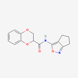 molecular formula C15H14N2O4 B2831036 N-(5,6-dihydro-4H-cyclopenta[c]isoxazol-3-yl)-2,3-dihydrobenzo[b][1,4]dioxine-2-carboxamide CAS No. 942003-96-5