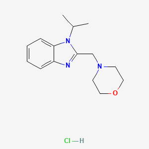 molecular formula C15H22ClN3O B2831078 4-((1-isopropyl-1H-benzo[d]imidazol-2-yl)methyl)morpholine hydrochloride CAS No. 109446-16-4