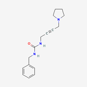 molecular formula C16H21N3O B2831538 1-苄基-3-(4-(吡咯啉-1-基)丁-2-炔-1-基)脲 CAS No. 1396856-38-4