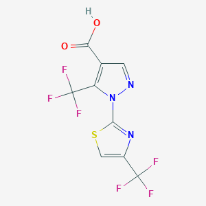 molecular formula C9H3F6N3O2S B2831868 5-(三氟甲基)-1-(4-(三氟甲基)-1,3-噻唑-2-基)-1H-吡唑-4-甲酸 CAS No. 956778-75-9