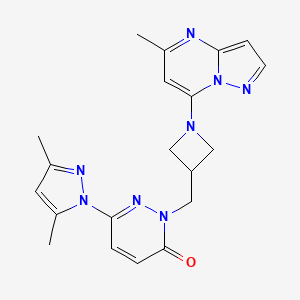 6-(3,5-dimethyl-1H-pyrazol-1-yl)-2-[(1-{5-methylpyrazolo[1,5-a]pyrimidin-7-yl}azetidin-3-yl)methyl]-2,3-dihydropyridazin-3-one