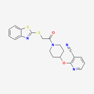 molecular formula C20H18N4O2S2 B2833083 2-((1-(2-(苯并[d]噻唑-2-基硫代)乙酰)哌啶-4-基)氧基)烟酰腈 CAS No. 1797596-51-0