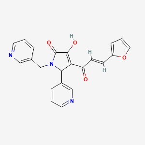 molecular formula C22H17N3O4 B2833313 (E)-4-(3-(furan-2-yl)acryloyl)-3-hydroxy-5-(pyridin-3-yl)-1-(pyridin-3-ylmethyl)-1H-pyrrol-2(5H)-one CAS No. 862316-52-7