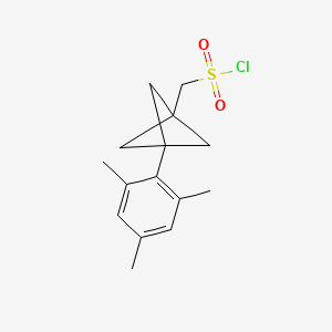 molecular formula C15H19ClO2S B2834142 [3-(2,4,6-Trimethylphenyl)-1-bicyclo[1.1.1]pentanyl]methanesulfonyl chloride CAS No. 2287273-21-4