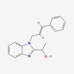 molecular formula C18H18N2O B2834327 (E)-1-(1-肉桂基-1H-苯并[d]咪唑-2-基)乙醇 CAS No. 1164459-42-0