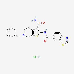 molecular formula C23H21ClN4O2S2 B2835112 N-(6-苄基-3-羰胺基-4,5,6,7-四氢噻吩[2,3-c]吡啶-2-基)苯并[d]噻唑-6-羧酰胺盐酸盐 CAS No. 1215503-83-5