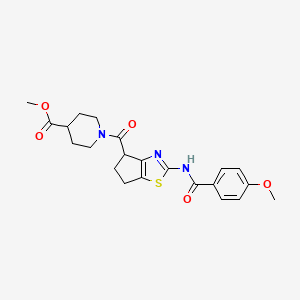 molecular formula C22H25N3O5S B2835175 methyl 1-(2-(4-methoxybenzamido)-5,6-dihydro-4H-cyclopenta[d]thiazole-4-carbonyl)piperidine-4-carboxylate CAS No. 941968-21-4