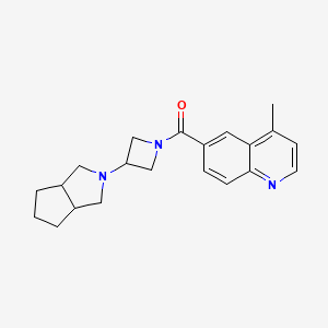 molecular formula C21H25N3O B2836185 [3-(3,3a,4,5,6,6a-Hexahydro-1H-cyclopenta[c]pyrrol-2-yl)azetidin-1-yl]-(4-methylquinolin-6-yl)methanone CAS No. 2415552-59-7