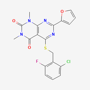 molecular formula C19H14ClFN4O3S B2837046 5-((2-chloro-6-fluorobenzyl)thio)-7-(furan-2-yl)-1,3-dimethylpyrimido[4,5-d]pyrimidine-2,4(1H,3H)-dione CAS No. 863003-76-3
