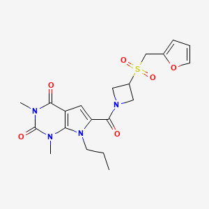 molecular formula C20H24N4O6S B2837167 6-(3-((furan-2-ylmethyl)sulfonyl)azetidine-1-carbonyl)-1,3-dimethyl-7-propyl-1H-pyrrolo[2,3-d]pyrimidine-2,4(3H,7H)-dione CAS No. 1797698-43-1