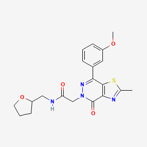 molecular formula C20H22N4O4S B2838597 2-(7-(3-methoxyphenyl)-2-methyl-4-oxothiazolo[4,5-d]pyridazin-5(4H)-yl)-N-((tetrahydrofuran-2-yl)methyl)acetamide CAS No. 941880-29-1