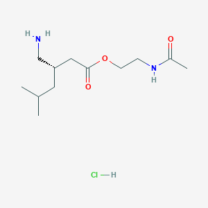 molecular formula C12H25ClN2O3 B2838644 2-乙酰氨基乙基(3S)-3-(氨基甲基)-5-甲基己酸酯;盐酸 CAS No. 2137099-20-6