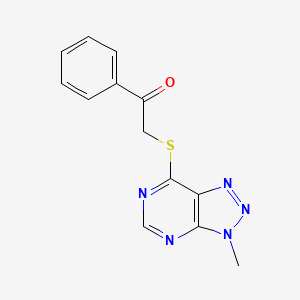 molecular formula C13H11N5OS B2839010 2-((3-methyl-3H-[1,2,3]triazolo[4,5-d]pyrimidin-7-yl)thio)-1-phenylethanone CAS No. 1058495-93-4