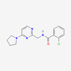 molecular formula C16H17ClN4O B2839037 2-chloro-N-((4-(pyrrolidin-1-yl)pyrimidin-2-yl)methyl)benzamide CAS No. 1797248-54-4