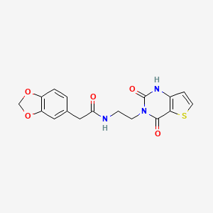 molecular formula C17H15N3O5S B2839045 2-(苯并[d][1,3]二噁杂环-5-基)-N-(2-(2,4-二氧代-1,2-二氢噻吩[3,2-d]嘧啶-3(4H)-基)乙基)乙酰胺 CAS No. 2034374-00-8