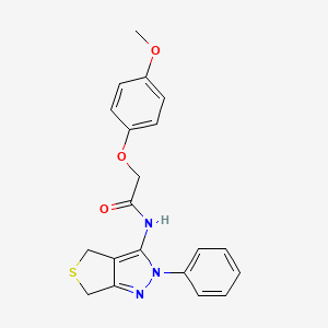 2-(4-methoxyphenoxy)-N-{2-phenyl-2H,4H,6H-thieno[3,4-c]pyrazol-3-yl}acetamide