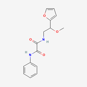 N1-(2-(furan-2-yl)-2-methoxyethyl)-N2-phenyloxalamide