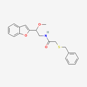 N-(2-(benzofuran-2-yl)-2-methoxyethyl)-2-(benzylthio)acetamide