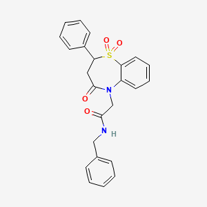 molecular formula C24H22N2O4S B2841622 N-benzyl-2-(1,1-dioxido-4-oxo-2-phenyl-3,4-dihydrobenzo[b][1,4]thiazepin-5(2H)-yl)acetamide CAS No. 852452-27-8