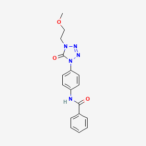 molecular formula C17H17N5O3 B2842270 N-(4-(4-(2-methoxyethyl)-5-oxo-4,5-dihydro-1H-tetrazol-1-yl)phenyl)benzamide CAS No. 1396864-30-4