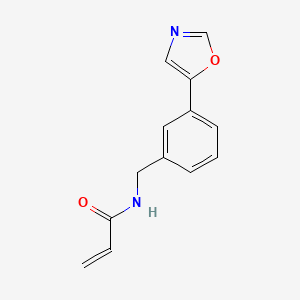molecular formula C13H12N2O2 B2843370 N-[[3-(1,3-Oxazol-5-yl)phenyl]methyl]prop-2-enamide CAS No. 2185981-33-1