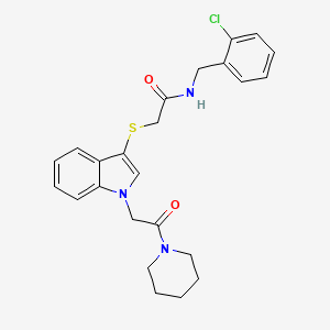 N-(2-chlorobenzyl)-2-((1-(2-oxo-2-(piperidin-1-yl)ethyl)-1H-indol-3-yl)thio)acetamide