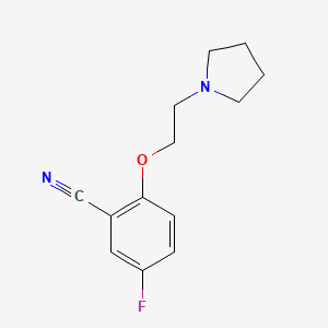 molecular formula C13H15FN2O B2846012 5-氟-2-[2-(吡咯啉-1-基)乙氧基]苯甲腈 CAS No. 1409706-48-4