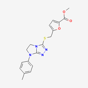 molecular formula C18H18N4O3S B2846451 methyl 5-(((7-(p-tolyl)-6,7-dihydro-5H-imidazo[2,1-c][1,2,4]triazol-3-yl)thio)methyl)furan-2-carboxylate CAS No. 921557-97-3