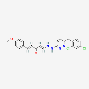 molecular formula C23H20Cl2N4O2 B2848260 (1E,4E)-1-[2-[6-[(2,4-dichlorophenyl)methyl]pyridazin-3-yl]hydrazinyl]-5-(4-methoxyphenyl)penta-1,4-dien-3-one CAS No. 860649-37-2