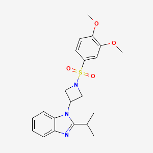 molecular formula C21H25N3O4S B2848745 1-[1-(3,4-Dimethoxyphenyl)sulfonylazetidin-3-yl]-2-propan-2-ylbenzimidazole CAS No. 2415628-29-2