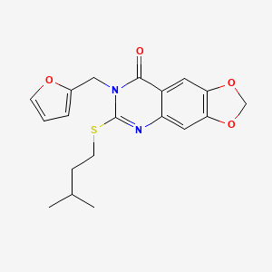 molecular formula C19H20N2O4S B2848931 7-(呋喃-2-基甲基)-6-(3-甲基丁基硫基)-[1,3]二氧杂环[4,5-g]喹唑啉-8-酮 CAS No. 852453-90-8