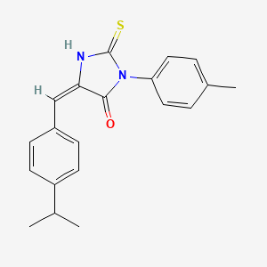 molecular formula C20H20N2OS B2850162 3-(4-Methylphenyl)-5-{[4-(propan-2-yl)phenyl]methylidene}-2-sulfanylideneimidazolidin-4-one CAS No. 723332-73-8