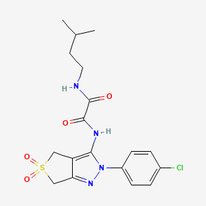 molecular formula C18H21ClN4O4S B2850265 N'-[2-(4-chlorophenyl)-5,5-dioxo-2H,4H,6H-5lambda6-thieno[3,4-c]pyrazol-3-yl]-N-(3-methylbutyl)ethanediamide CAS No. 899733-78-9