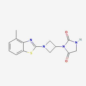 molecular formula C14H14N4O2S B2850326 3-[1-(4-Methyl-1,3-benzothiazol-2-yl)azetidin-3-yl]imidazolidine-2,4-dione CAS No. 2380098-86-0