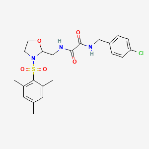 molecular formula C22H26ClN3O5S B2852743 N1-(4-chlorobenzyl)-N2-((3-(mesitylsulfonyl)oxazolidin-2-yl)methyl)oxalamide CAS No. 868982-64-3
